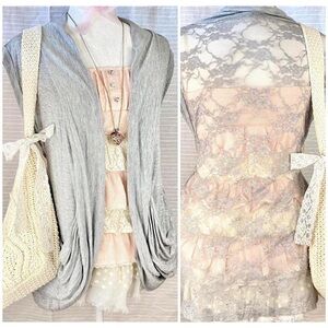 ♡ sleeveless flowy cardigan with pockets & lace “backless” detailing ♡